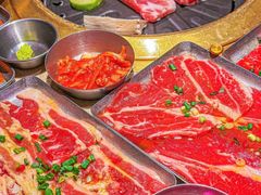 -蚂蚁洞·烤肉大营地(上海静安大悦城店)