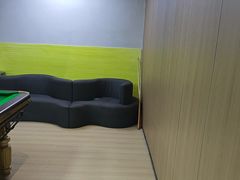 -涨巢·潮玩水疗局