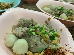 -榮泰米粉湯(Left Shop)