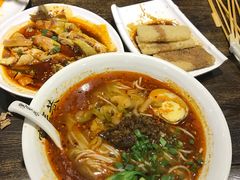 -张氏宽窄巷成都名小吃(茂业百货华强北店)