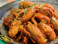 -肥肥虾庄·金牌油焖大虾(首义路店)