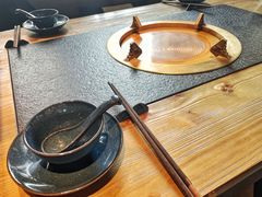 -湊湊火锅·茶憩(南京东路悦荟店)