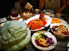 -小厨娘绣中淮扬(总统府大行宫店)