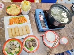餐具摆设-小龍鳳·港式海鲜打边炉(沙湖路店)