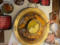 -哥老官重庆美蛙鱼头(日月光店)