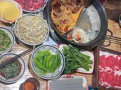 -袁山山重庆火锅(丈八北路店)