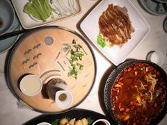 -韵秋荷(宝山龙湖天街店)