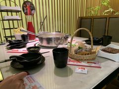 -左庭右院鲜牛肉火锅(浦江欢乐颂店)