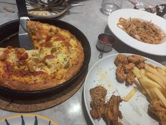 -必胜客(漕宝路店)