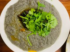 麻豆腐-宝瑞门钉肉饼店