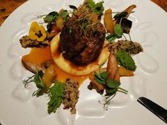 烤肋眼牛排配红酒小洋葱-AZUL by FUEL蓝色·法式酒馆(琶醍店)