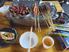 -合盛牛家·昭通小肉串烧烤(新兴路店)