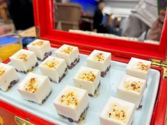 -品海楼·大连海胆锅贴馆(东港店)