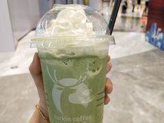 -瑞幸咖啡(镇江新城吾悦广场店)