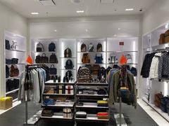 -宁波杉井奥特莱斯广场