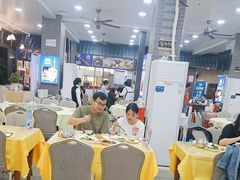 -鹏城人家海鲜酒家·23年老字号(较场尾店)