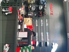 -PUMA品牌自营折扣店(天津佛罗伦萨小镇奥莱店)