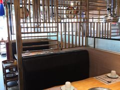 卡座-唯成•韩国炭火烤肉 유성고기