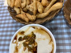 -穆彦华逍遥镇胡辣汤(岗坡路店)