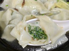 荠菜鲜肉馄饨-食惠里小笼包面馆(越秀店)