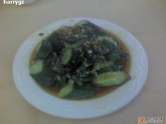 拍黄瓜-巴扎美食·新疆菜·西域歌舞表演餐厅(新疆大厦店)