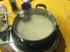 -洞密园美食城·二十二年老店(富华路店)