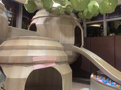 -水桶王国主题餐厅·聚会·生日派对·亲子活动·家庭套餐(亚龙湾希尔顿店)