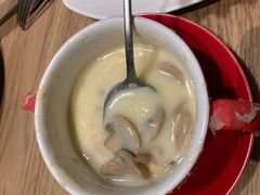 -必胜客(欧亚卖场店)