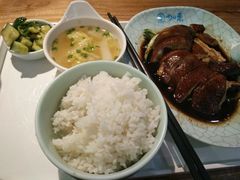 -汇吃汇喝美食街(上海建发浦悦荟广场店)