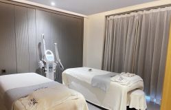 -JNK皮肤管理中心