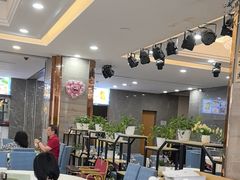 -方鼎食府