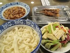 -凤齐羊肉烩面馆
