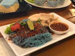 -蝶豆花蓝面条