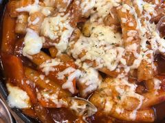 海鲜芝士炒年糕-MI WU FACTORY米屋美食工厂餐厅(绿地店)