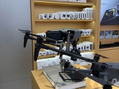 -DJI大疆(深圳华强北曼哈授权体验店)