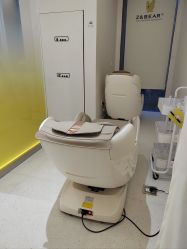 -张小熊连锁轻医美
