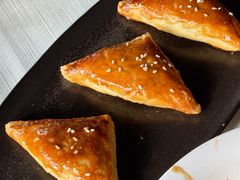 子姜叉烧酥-侨美·唐荔园·40年地道粤菜