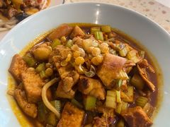 一半鸡炒一半馕-疆Jiang·新疆秘制料理