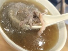 -佬钱湾仔(衣裳街店)