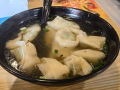 -香山胡记吴江路生煎(灵山路店)