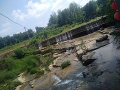 景点-峨庄瀑布群风景区