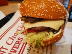 -The Habit Burger Grill 哈比特汉堡(复兴soho店)
