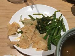 -小鱼小牛·鱼牛干锅·脆鱼火锅(世欧广场店)