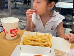 -肯德基(新地中央店)