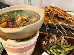 牛腩煲-杨老头鲜货烧烤(太古里店)