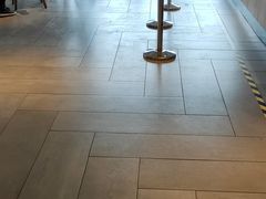 大堂-星巴克臻选(莘庄仲盛店)