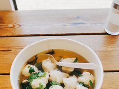 -手劲鱼丸馄饨铺(哈一百店)