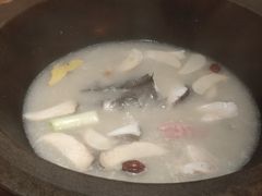 -咕嘟草帽鱼·牛奶一样的鲜鱼汤(包河万达广场创始店)