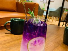 -ZING COFFEE 镜咖啡