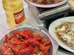 -丹水桥地锅鱼·翘嘴鲌·地方特色全鱼宴(丹江口大坝店)